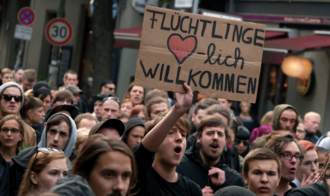 refugees welcome berlin - euractiv
