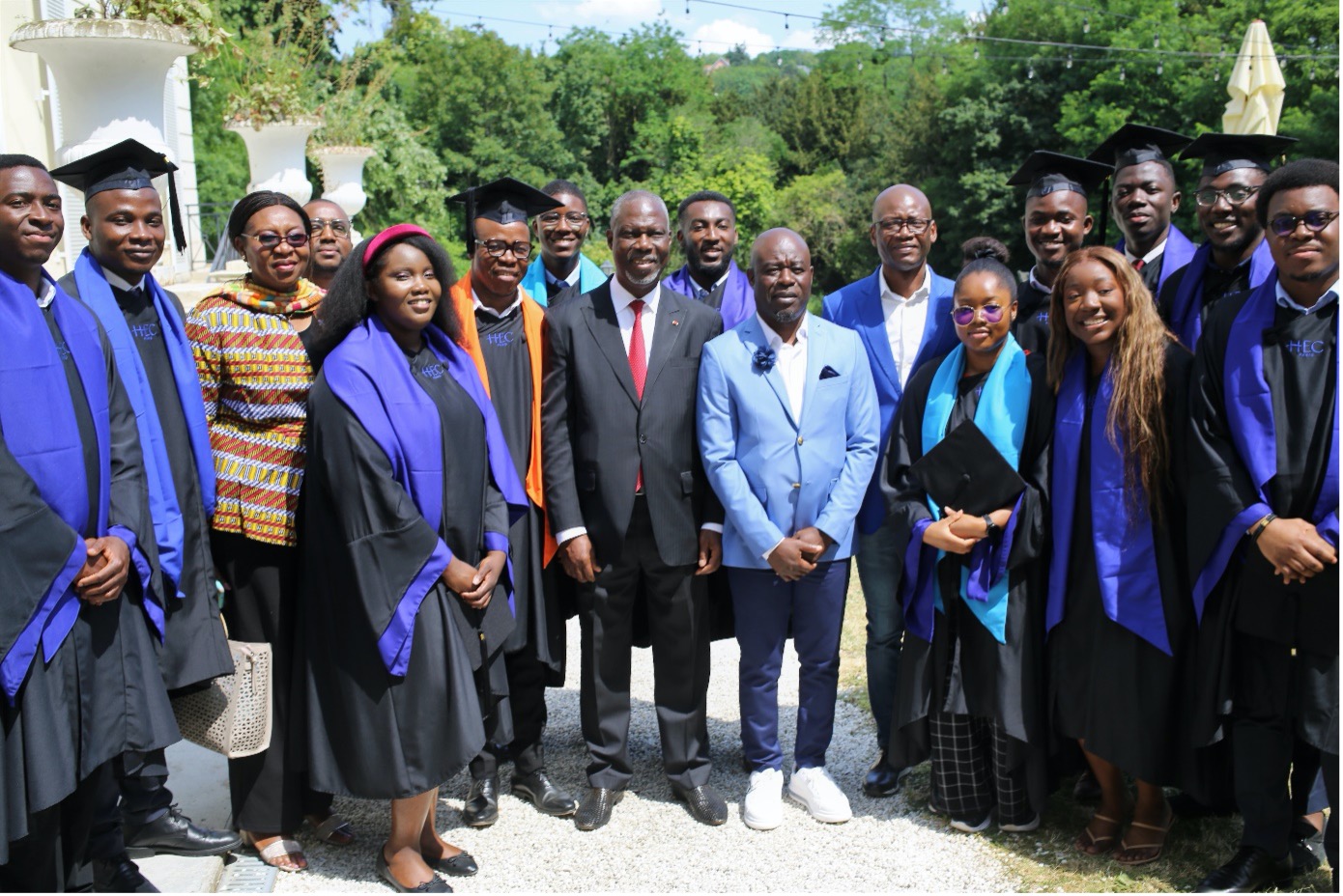Ivorian graduates 2023 with Côte d’Ivoire Ambassador Maurice Bandaman