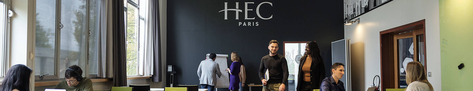 Etudiants HEC Paris au Learning Center