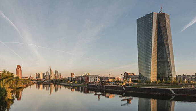 Seat of the European Central Bank and Frankfurt Skyline at dawn - thumbnail