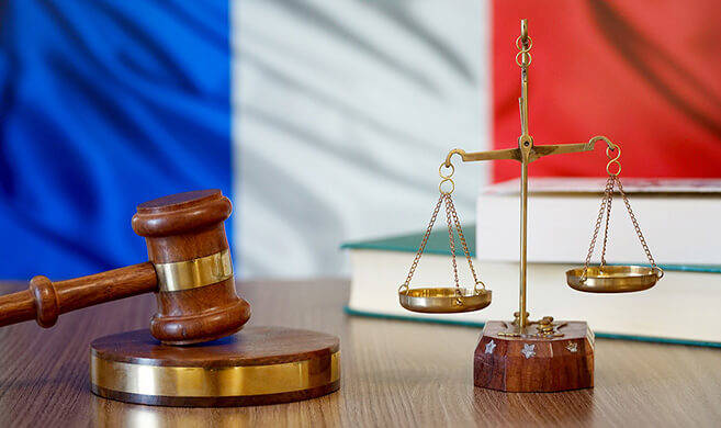 justice balance and french flag