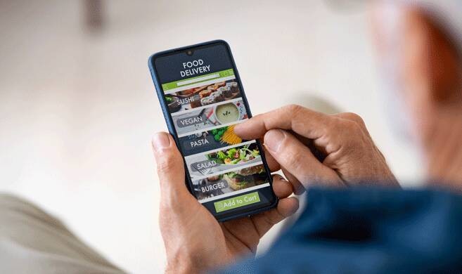 food delivery app - rido adobe stock