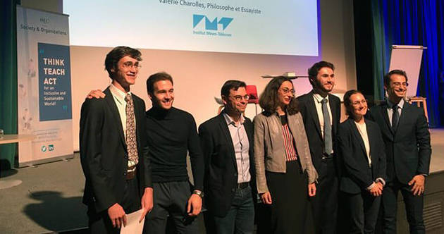 Valérie Charolles 2019  - groupe picture - media